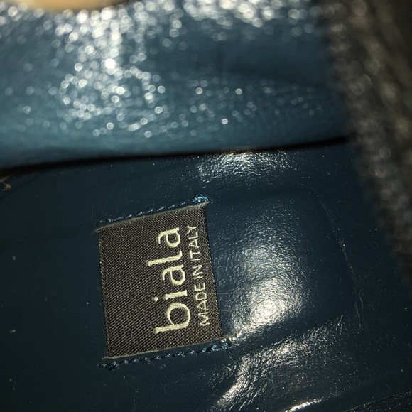 Beautiful black leather Biala boot - Slouch Knot Boot - Picture 2 of 3